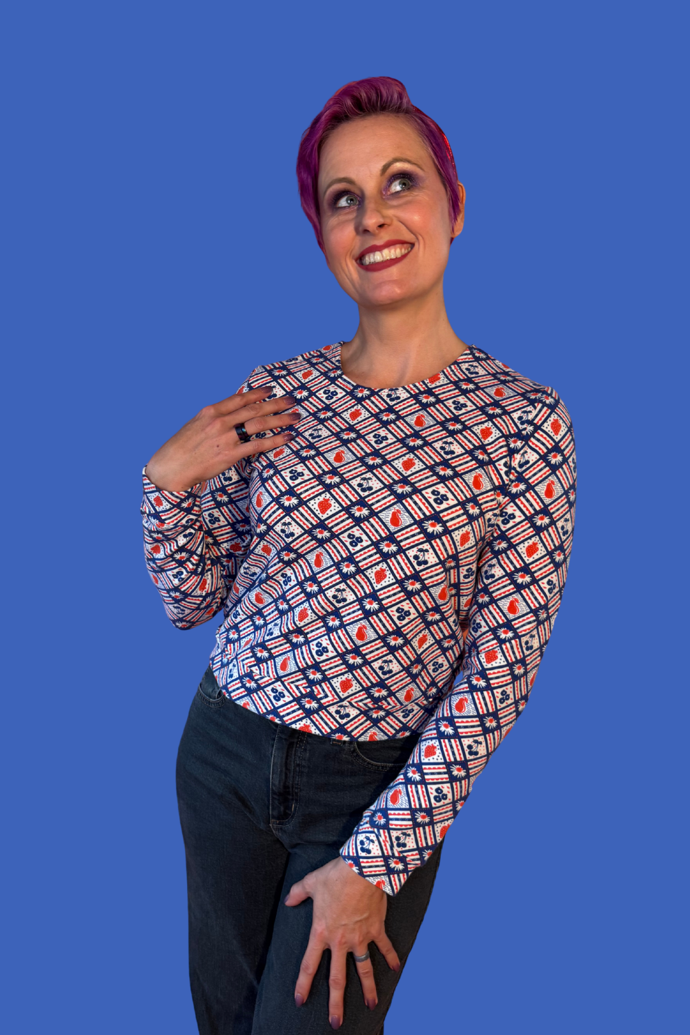 Fruit Picnic Pullover in Blueberry
