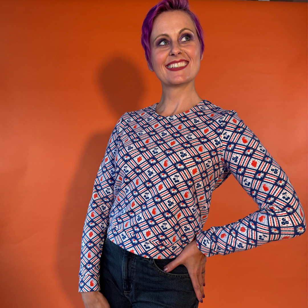 Fruit Picnic Pullover in Blueberry