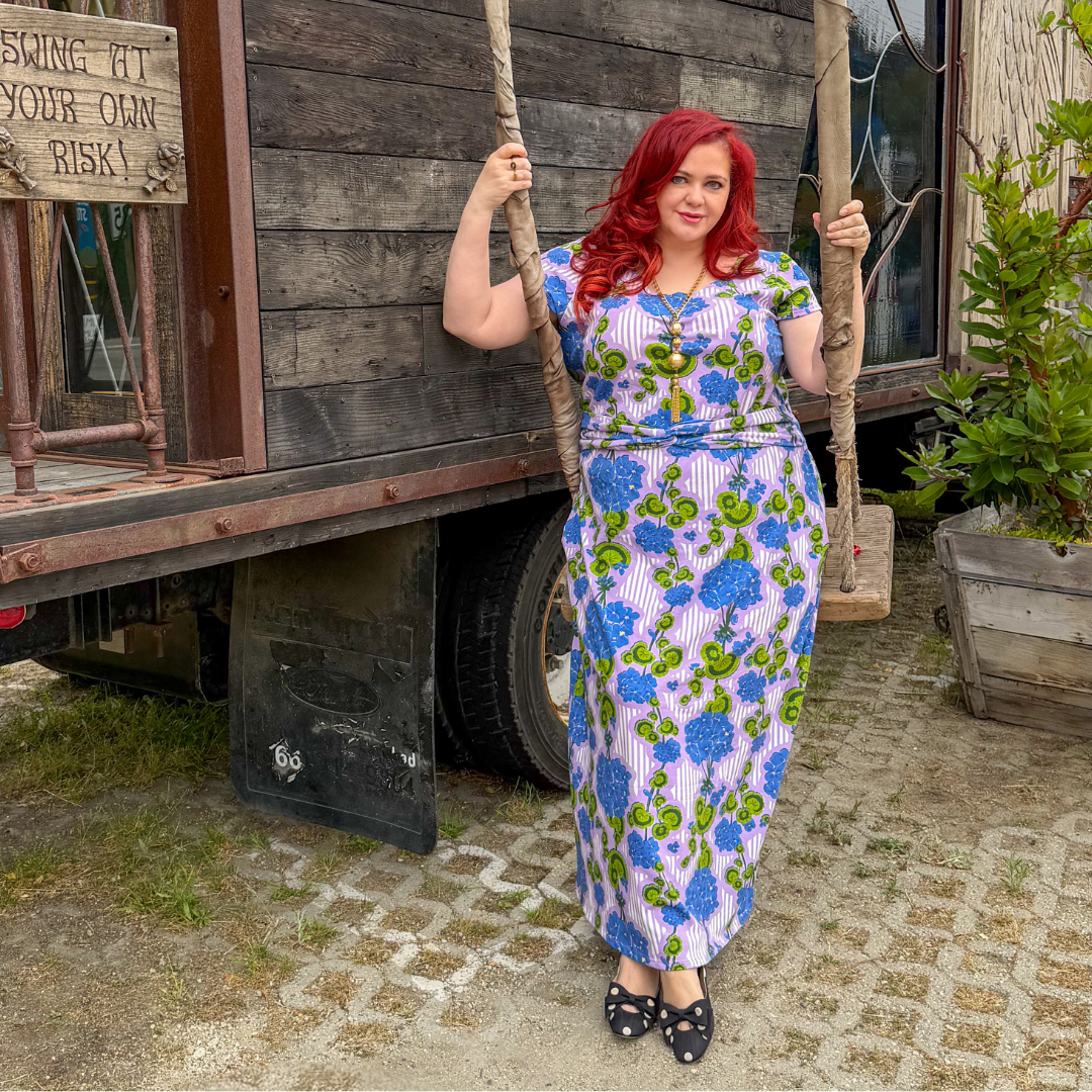 Mod Wallpaper Twist Belt Pocket Maxi in Lavender