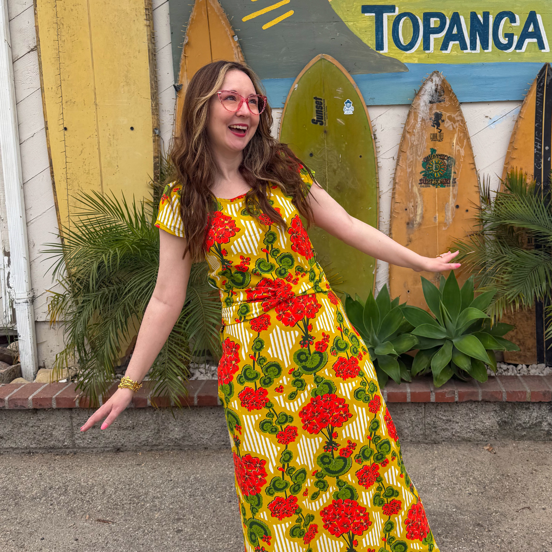Mod Wallpaper Twist Belt Pocket Maxi in Sunshine