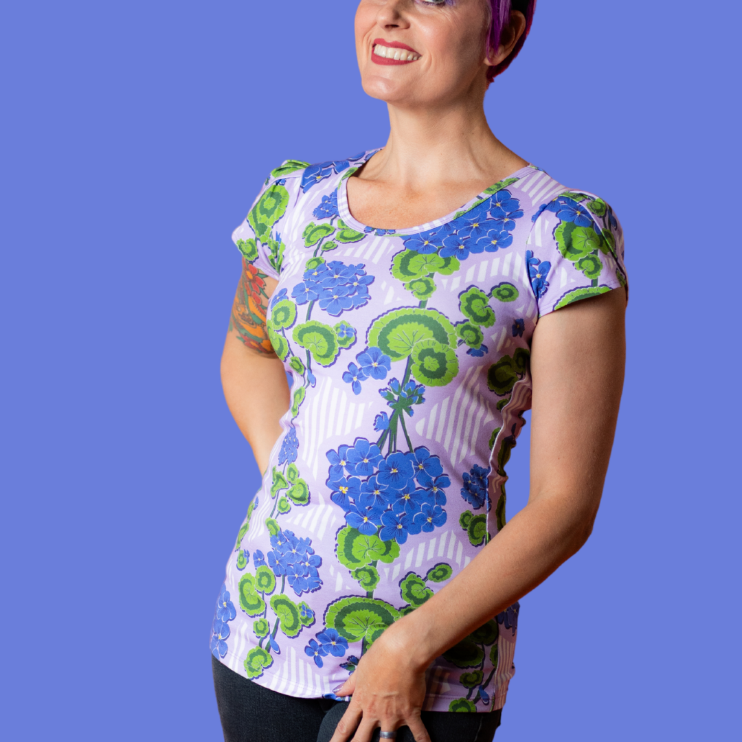 Modflower Wallpaper Tulip Sleeve in Lavender