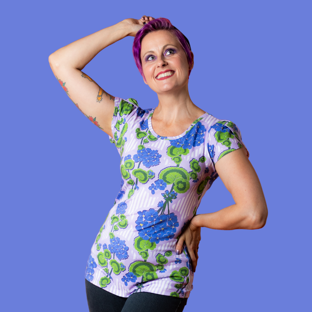 Modflower Wallpaper Tulip Sleeve in Lavender