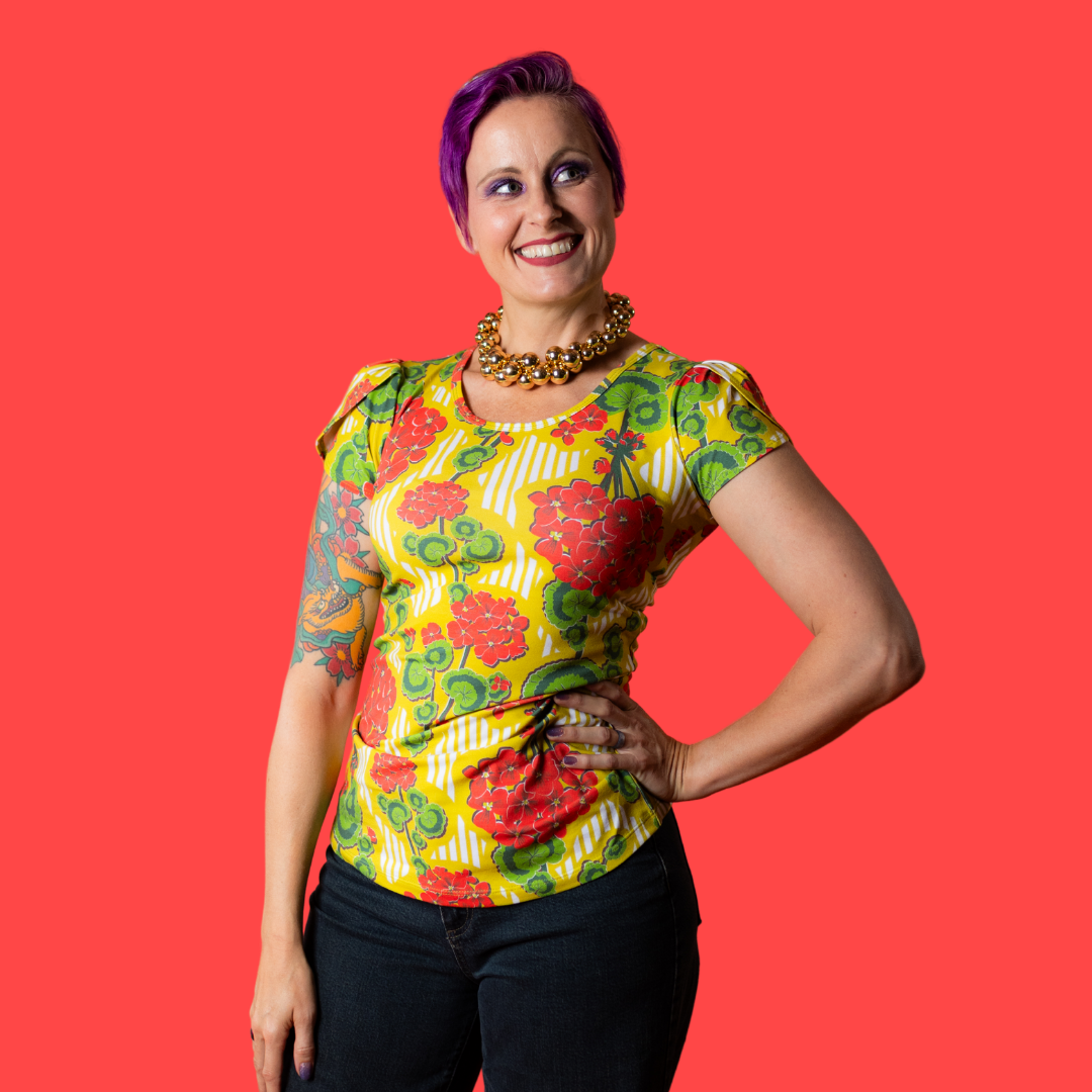 Modflower Wallpaper Tulip Sleeve in Sunshine