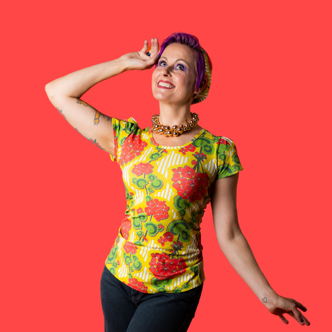 Modflower Wallpaper Tulip Sleeve in Sunshine